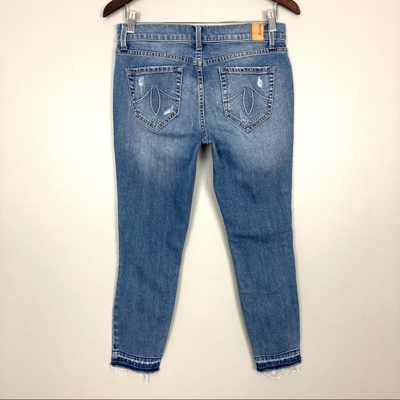 Level 99 Aubrey Skinny Jeans Women’s Size 26 Slouchy Released Hems Distressed - Picture 5 of 10